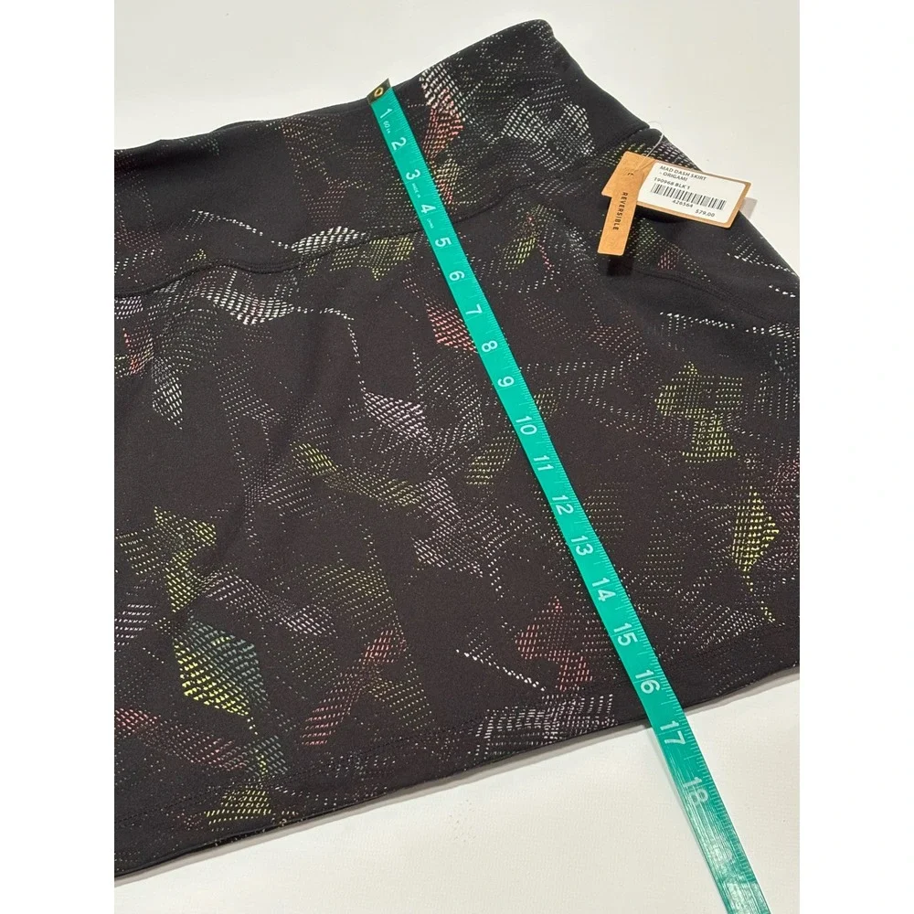Title Nine MadDash Skirt Origami Black Reversible Athletic Mini Pockets Sz S NEW - Picture 8 of 11